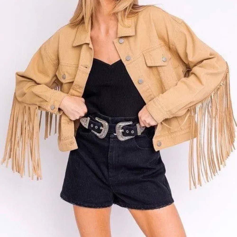 Cute fringe jacket
